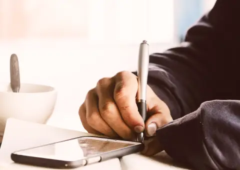 subhero-thumbnail-consult